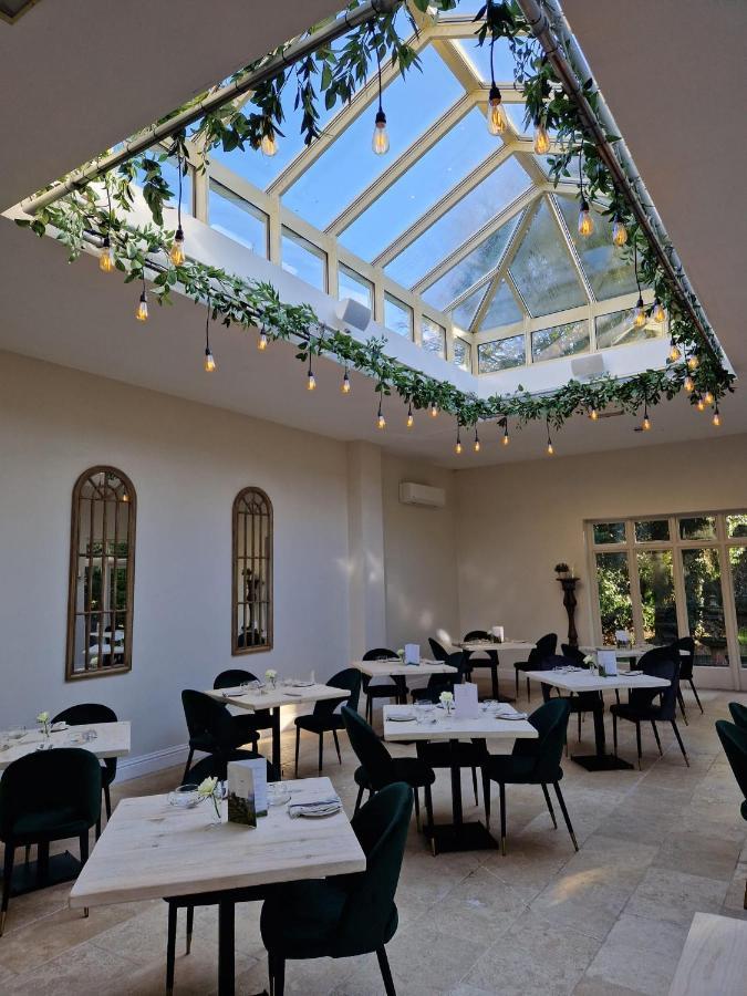 Woodborough Hall Exterior photo